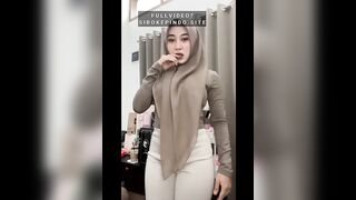 Bokep Indo Gangbang Hijab Tobrut Lagi Mabuk