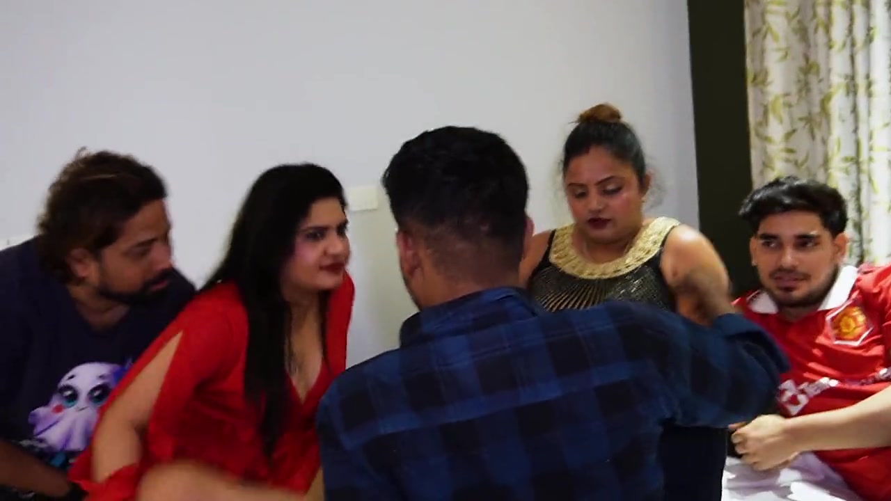 THREE HOSTEL FREIND CALL THEIR GIRLFREIND TO FUCK AND GRAND MASTI, HARDCORE GANGBANG 