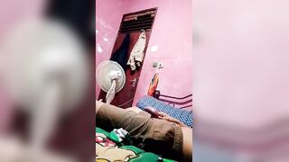 Kepergok Ibu Saat Ngocok