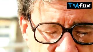 Pamela Prati Breasts Scene in Una Donna Da Guardare