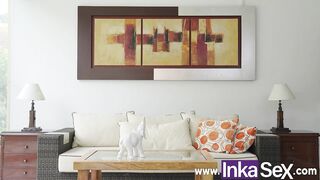 Mishell Morales - Stranger Approaches 13 04 2026