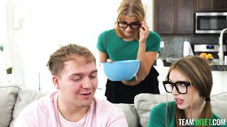 Myra Moans & Stella Luxx Teens Share