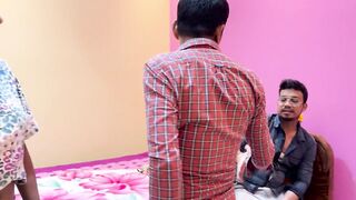 Biwi ko bola apne boss ko pussy kamsutra ras pilane kaliye kueki apna husband ka promotion confirm
