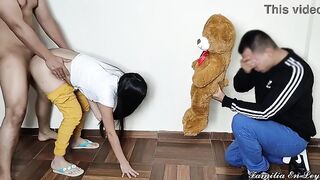 My boyfriend arrived from abroad and found me with the neighbor.
