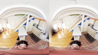 Czech VR Come On My Tits Kira Queen 4K