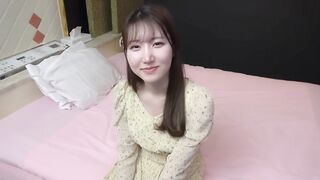 春から白衣の天使！美人の乱れる姿に堪らず半中半外でこっそり孕ませます。