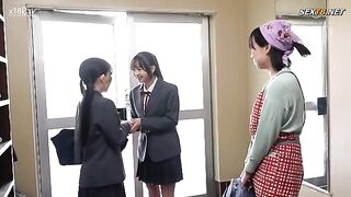 School Girl Teens Make Love In Hotel Room