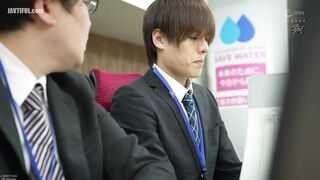 Sumire Mizukawa (RM) Affair Sex With The Ultimate Body Married Woman - Emiri Momota