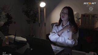 Hiclass Office Worker Falls For A Cute Aesthetician