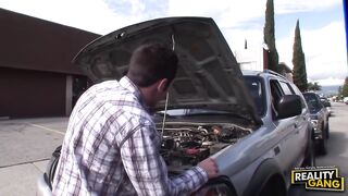Ep Daphne Rosen Has Some Car Problems