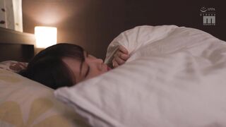 覗いたのが間違いだった、隣人が夫より巨根だなんて…。 八木奈々