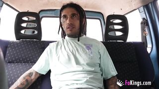 Iria Ruiz - Ruta Porno LOCA Por Barcelona! Iria Ruiz, Sugar Baby CURVY TETONA Exhibicionista, Follada Salvaje En El Coche Y Más
