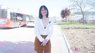 Sandra V - Doble Penetración Para Sandra V ¡Le Hacen TRAS TRAS Por Delante Y Por Detrás!