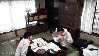 During My Exam Period, I Abstained From Sex For A Month, And Ended Up Impregnating My Friend's Mother. (Miyagami Yuika)