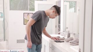 Sexy Cougar Reagan Foxx Has A Plan On How To Seduce Diego And Fuck Him Hard!!