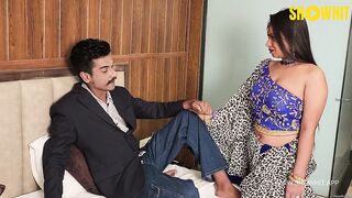Desi Bhabhi With Lover