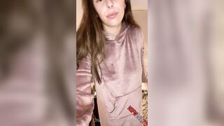 Just WingIt - naughty girl teasing hot body OnlyFans leak free video