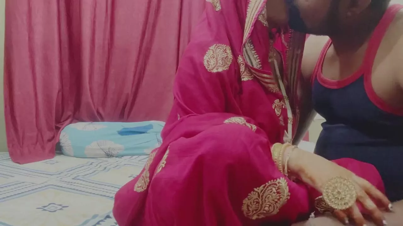 Suhag rat waale din desi hot wife fucked hard by hasband during first night of wedding clear voice hindi audio picture image