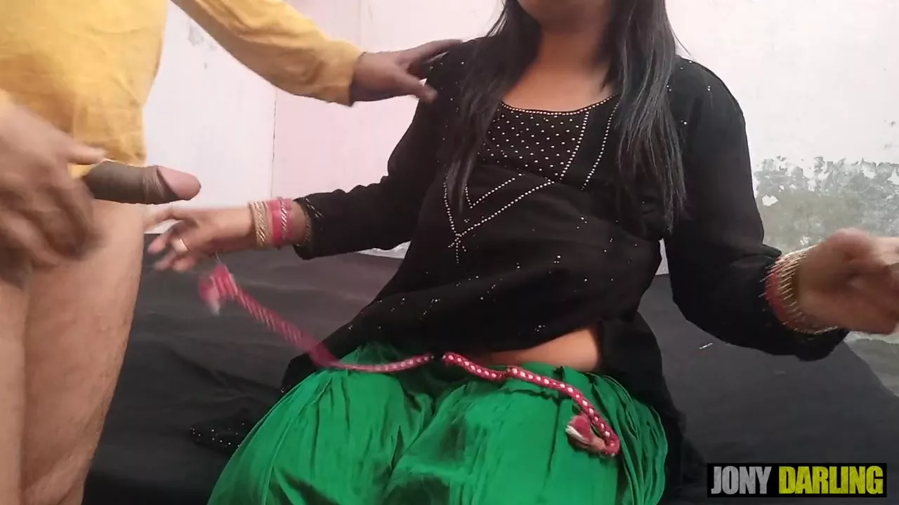 Punjabi bhabhi ka devar ke saath ganda video leak...viral porn video  Jonydarling