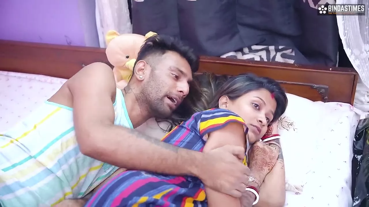 Cute Step-Sister and Desi Luanda hardcore sex on bed Full Movie ( Hindi Audio ) pic